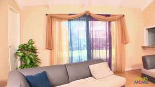 Beautiful alexia nicole interview before jumping on her tail and covered with cum