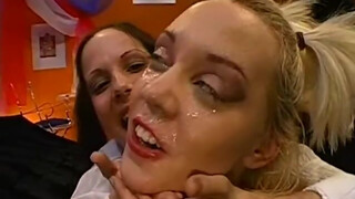 German Goo Girls - the legendary Anette Schwarz
