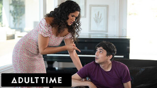 Naughty stepmother teaches a curious stepson a lesson