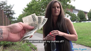 Public Agent - Lara Fox can be fucked for money
