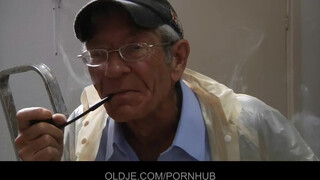Untie - old wrinkly old man fucking a teenager in the ass