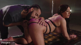 Jennifer White Craves Twisted Kinky Sex Ecstasy Explosion