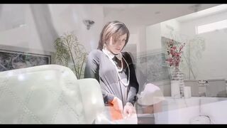Jenna J Ross és Scarlet Red lázító küzdelme Molly Mansonnal az Angyalok Kihívás hetedik menetében