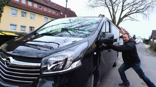 Nagy mellű anyukák az autóban - Annette Liselotte teljes válogatása